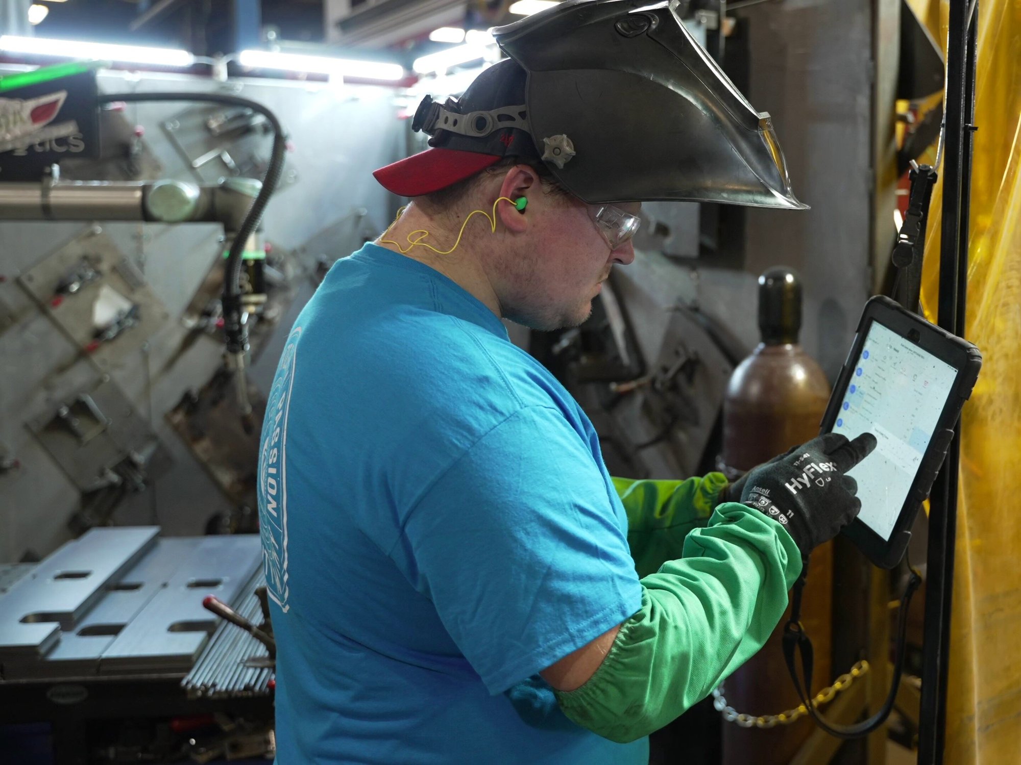 beacon-welder-cobot-welder